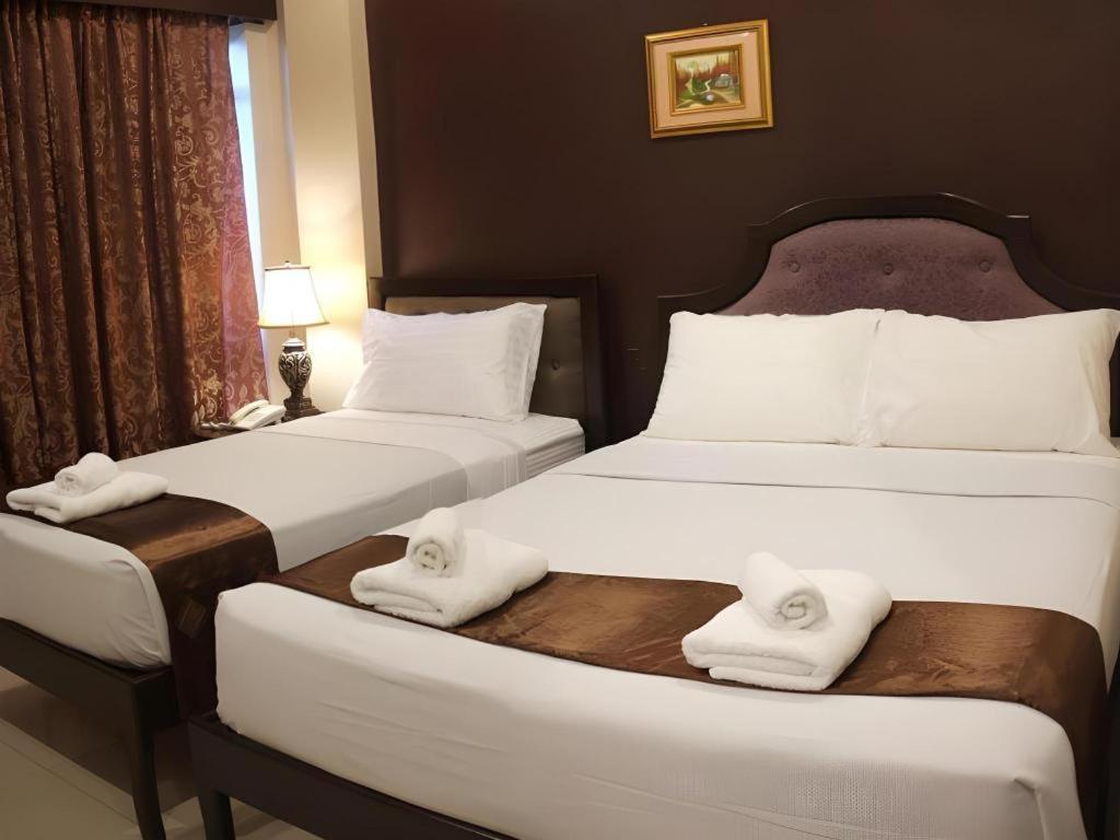 Peridot Suites Davao Exterior photo
